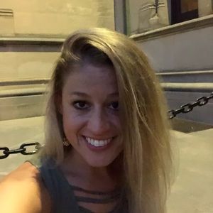 Meet your Posher, Erica